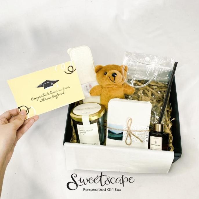 

GIFT BOX PACKAGE 105-PAKET HEMAT HAMPERS 105- GRADUATION FVV54DC41