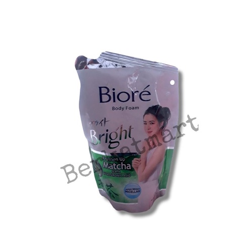 Biore Bright  Body Foam Freshen Up Matcha scent 220ml (Sabun Mandi isi Ulang)