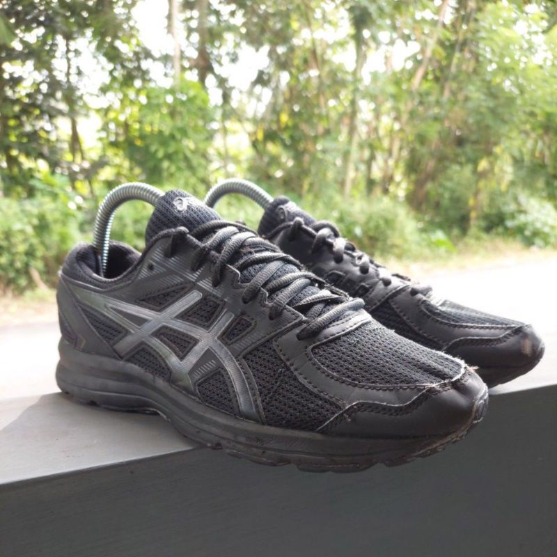 Asics T7K9N Second