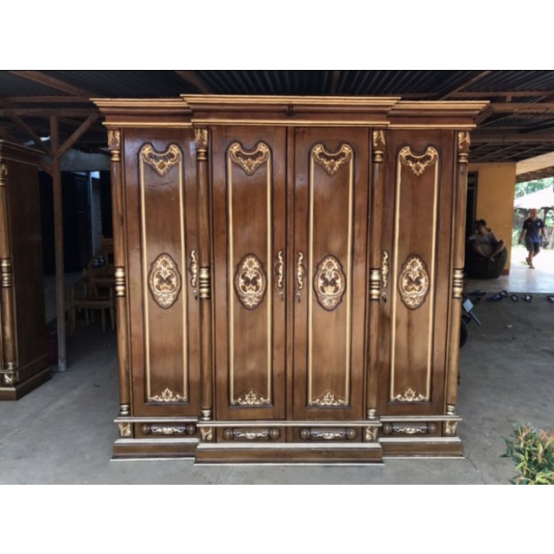Lemari Pakaian Kayu Jati Peluru 4 Pintu Lemari Pakaian Mebel Jepara