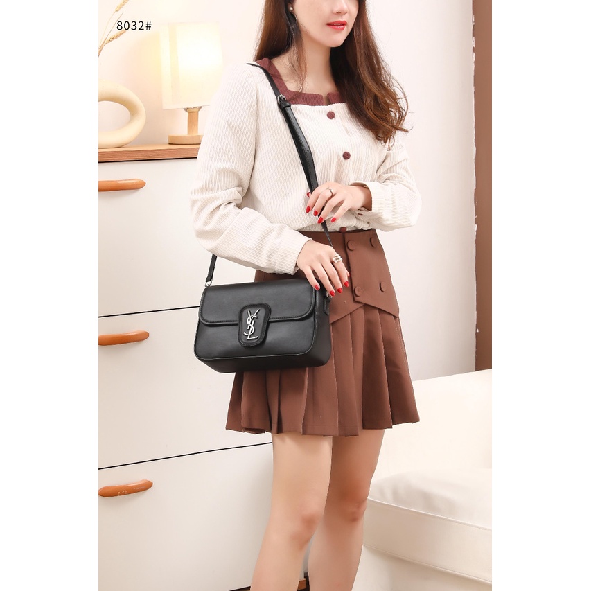 Handbag Shoulder Bag in Black #8032