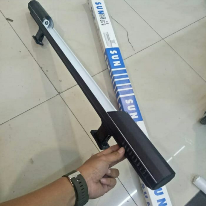 Kap Lampu TL Bambu 1x18 watt segi 8 merk SUN