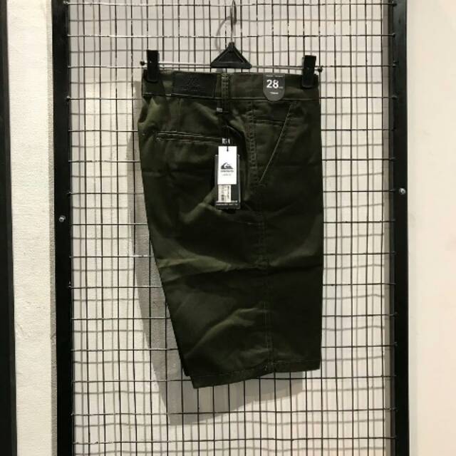 Celana Pendek Quiksilver - 001