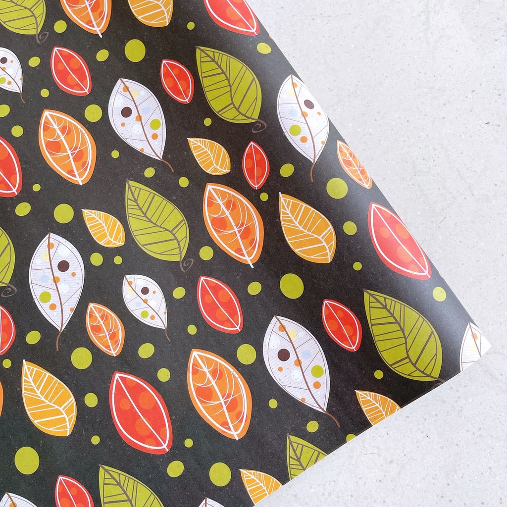 

Kertas kado hitam motif daun