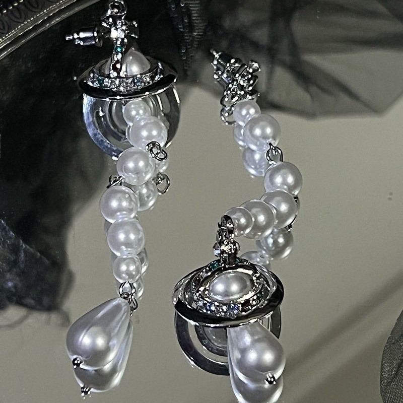 1 Pasang Anting Rumbai Panjang Desain Salib Saturnus Aksen Mutiara Berlian Imitasi Untuk Wanita