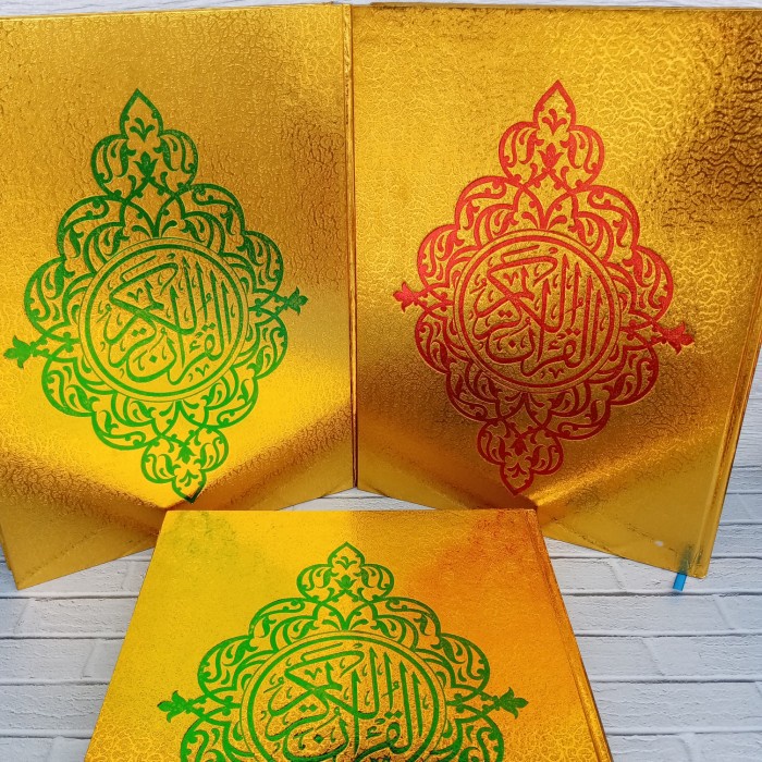 Alquran Cover Emas Jumbo ukuran A3. Alquran Jumbo Besar Lansia .
