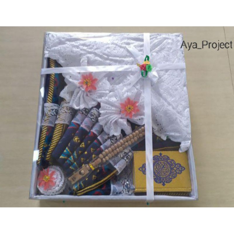 Seserahan / Hantaran Seperangkat alat sholat