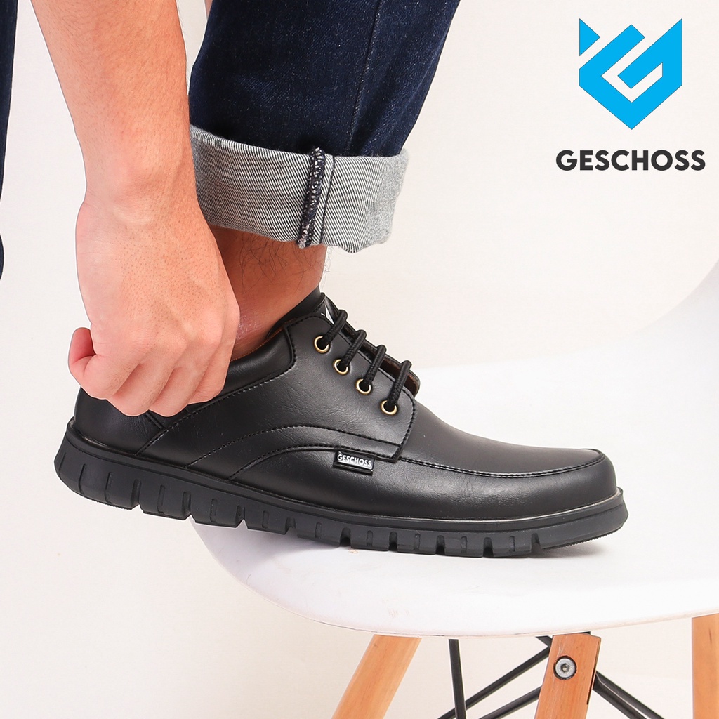 FULL BLACK |GESCHOSS GSH-7811| Sepatu Kasual Pria | Oxford Pantofel Formal