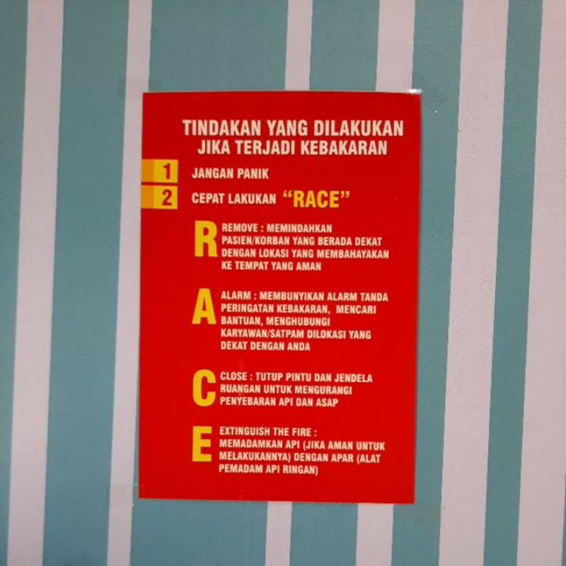 

Stiker Tindakan Jika Terjadi Kebakaran