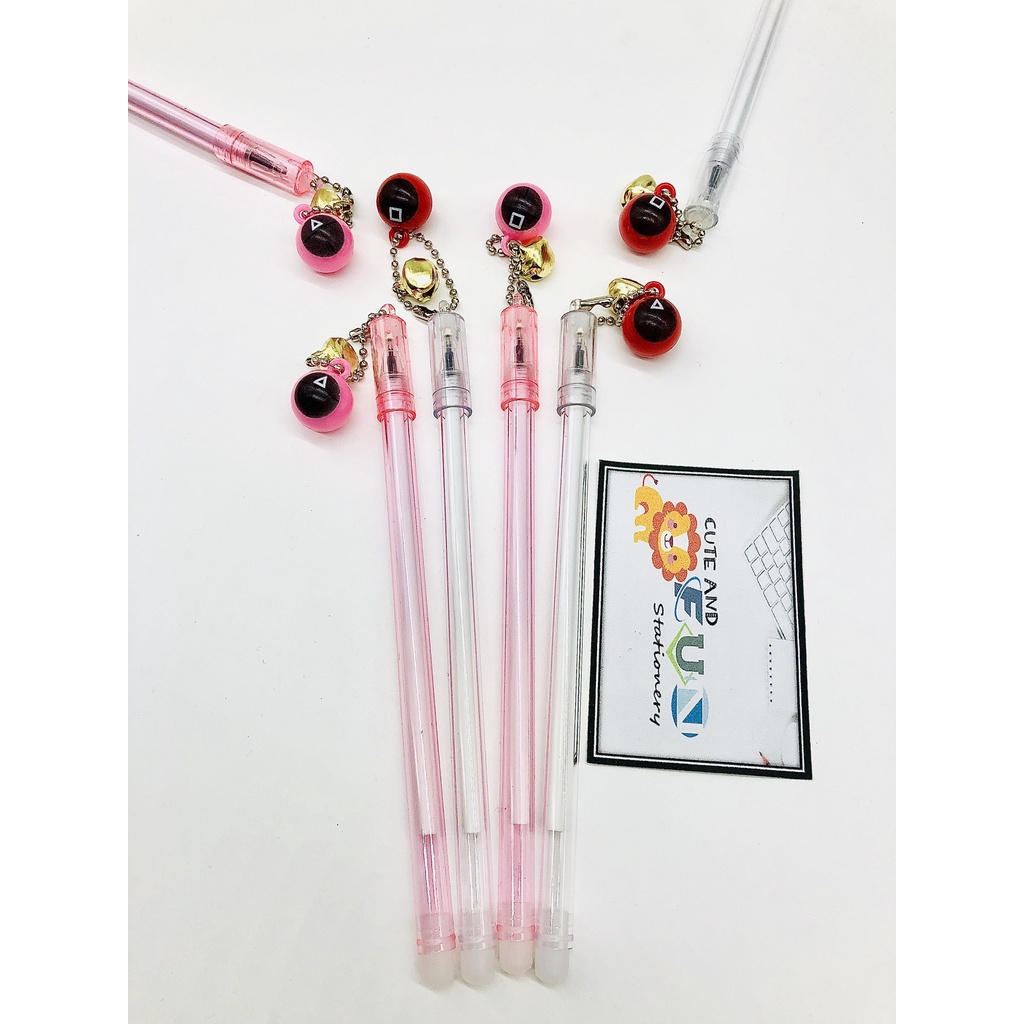 

(12 PCS) GEL PEN GANTUNGAN SQUID GAME 9023 / BALL PEN / PENA KPOP