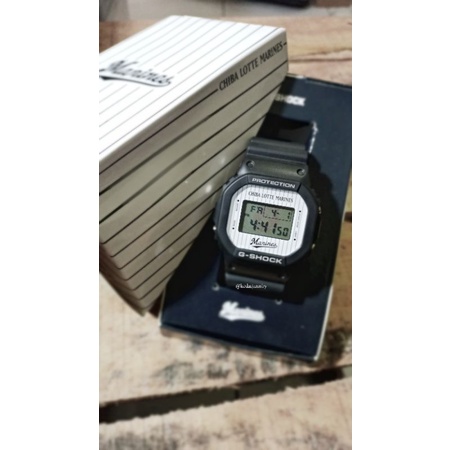 jam tangan Casio G-Shock kolaborasi DW-5600VT X CHIBA LOTTE MARINES