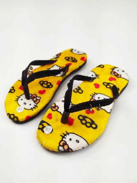 Sandal bulu kerincing karakter hello kitty anak dewasa