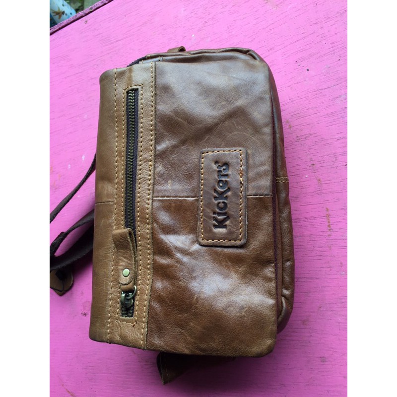 preloved Waistbag kulit asli logo kickers