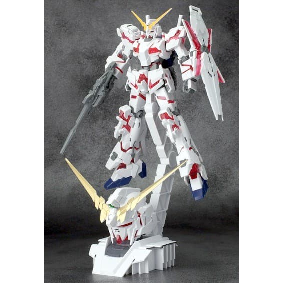 Hguc Rx-0 Unicorn Gundam ( destroy mode ) with Head display.