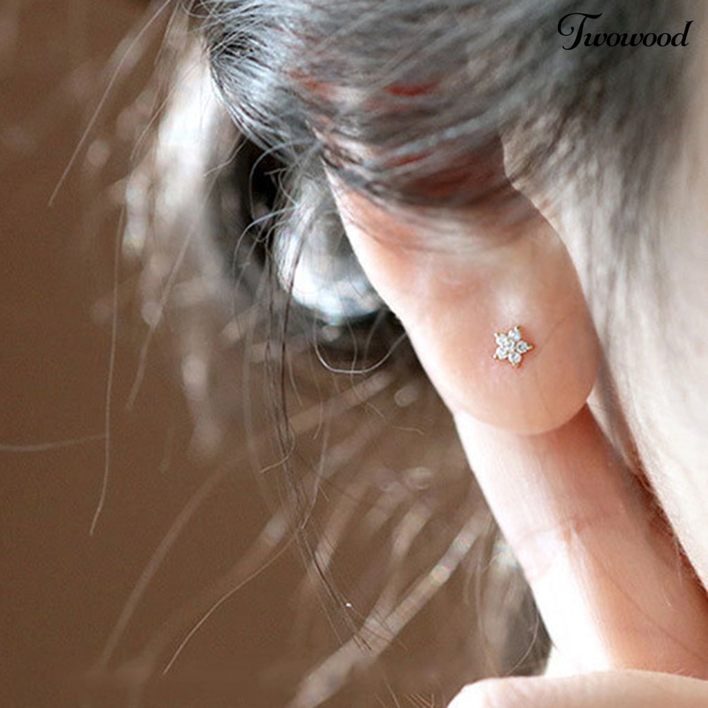 1 Pasang Anting Stud Bentuk Bintang Bahan Cubic Zirconia Untuk Wanita