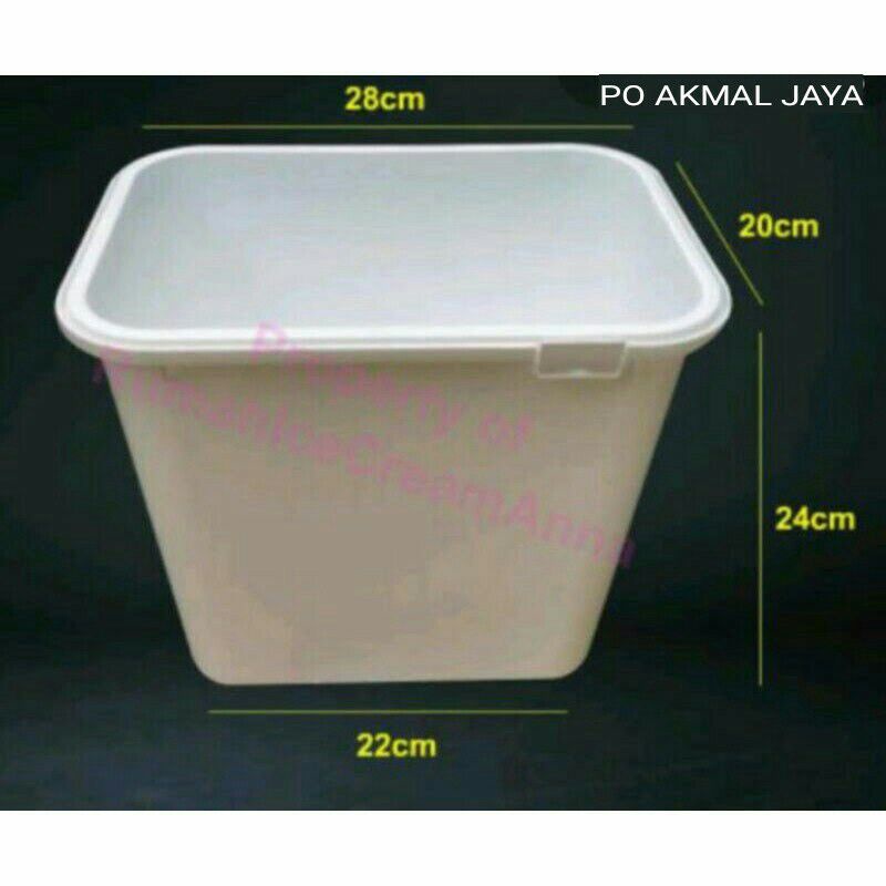 Murah-Ember Bekas Ice Cream Kotak 8Ltr
