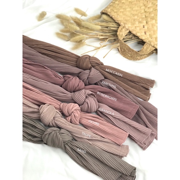 Pashmina Plisket Lidi Ceruty Baby Doll FULL TANPA GARIS TENGAH Pleats Plisir premium part 1⁷-3