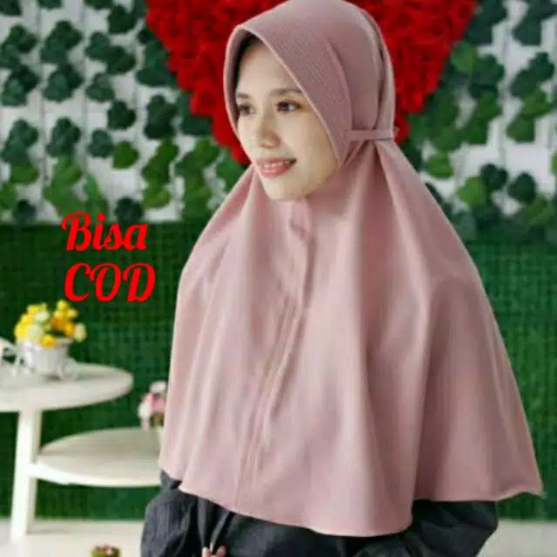 HIJAB BERGO MARYAM TALI MOSCREPE(PAD) M