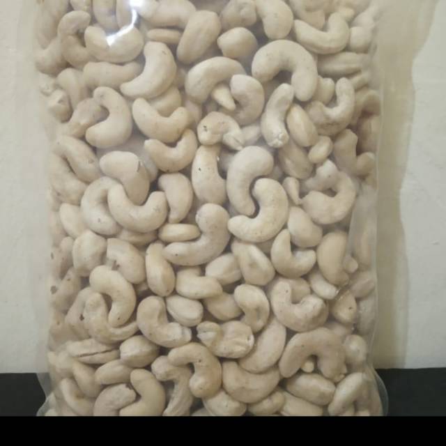 

Kacang mede/mente original JUMBO mentah 500gr