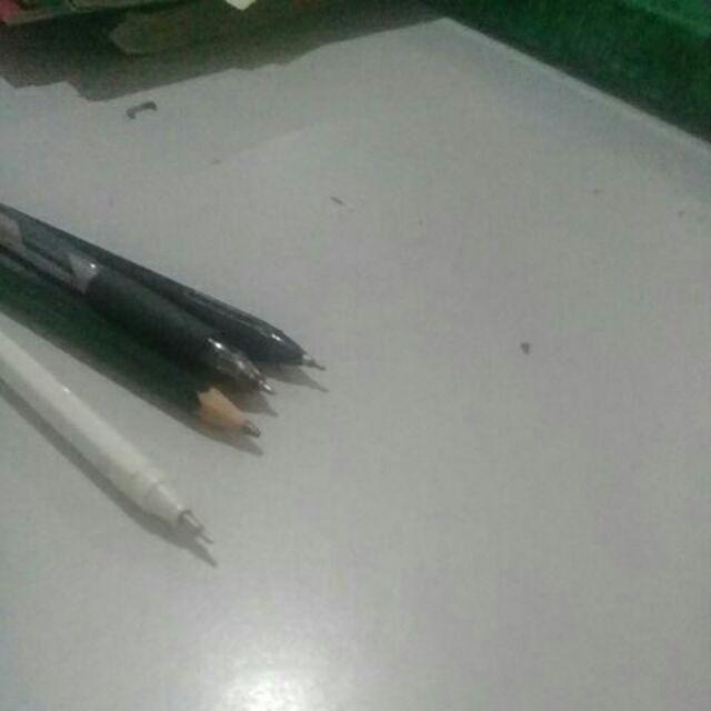 Fullset Batang Gorden Motif Garis Polos Ukuran 50 Cm,