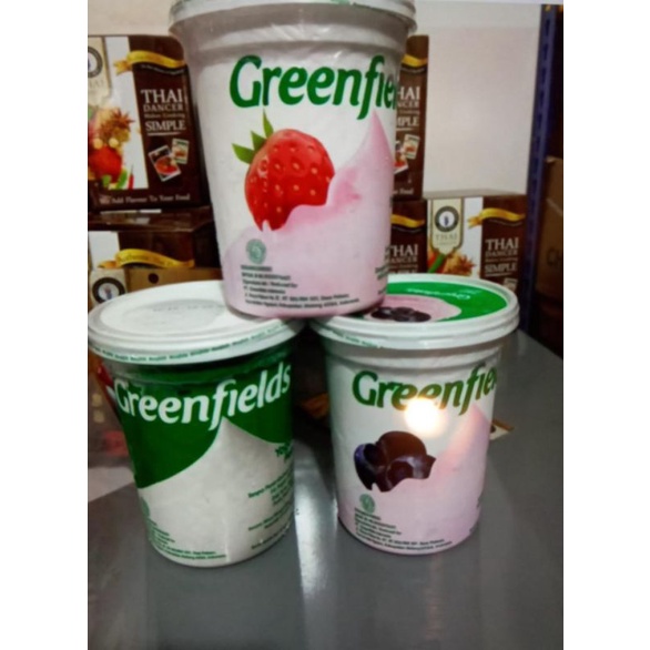 

Yoghurt greenfields 1L , original, strawberry, blueberry