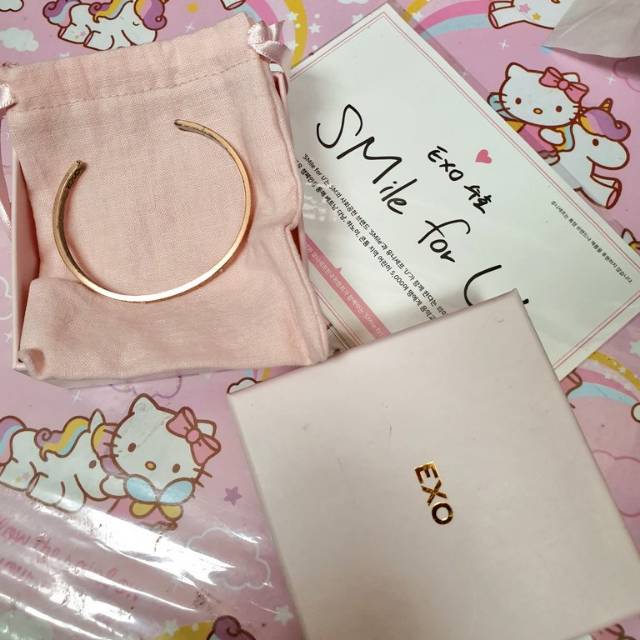 [PRELOVED] SMTOWN X UNICEF "SMILE FOR U" EXO ROSE GOLD BRACELET