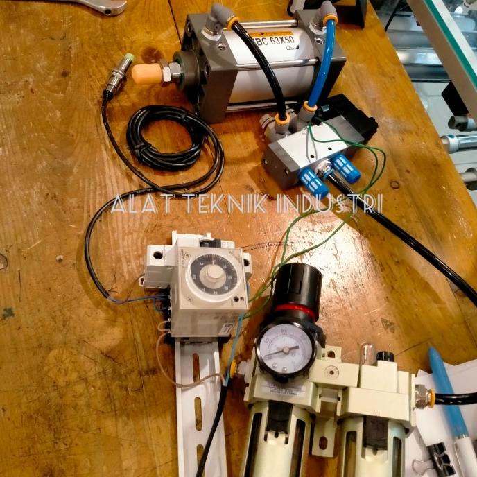 Pneumatic Cylinder Set Sensor Proximity Switch