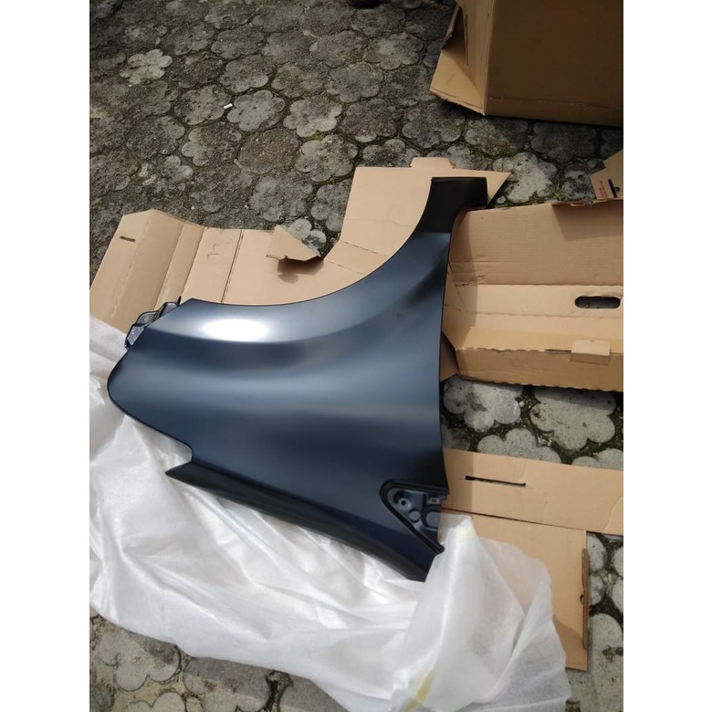 FENDER RH 53811BZ220 TOYOTA AVANZA 2014-