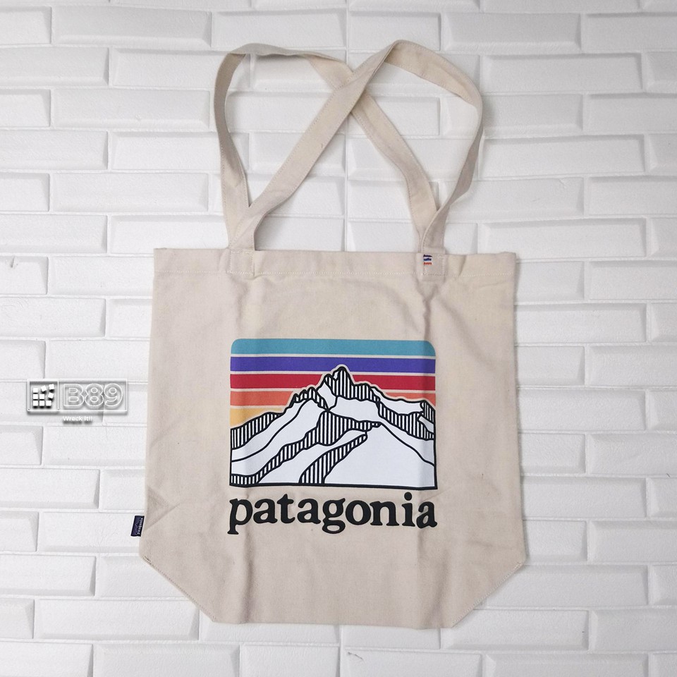 TAS JINJING PATAGONIA LOGO LINE RIDGE TOTE BAG ORIGINAL - NATURAL