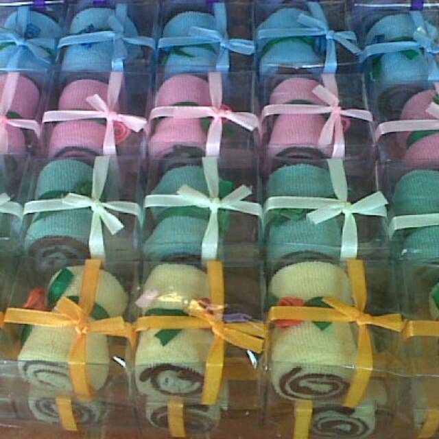 Souvenir saputangan handuk baby gulung mini coklat souvenir pernikahan