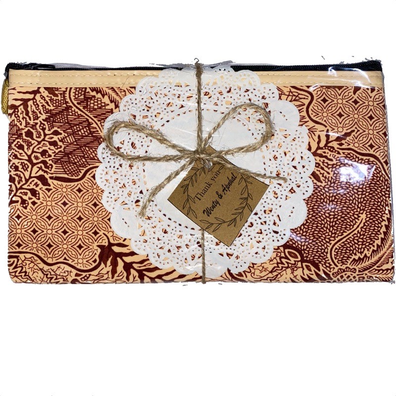 SOUVENIR PERNIKAHN DOMPET BATIK + Kartu ucapan Request melingkar