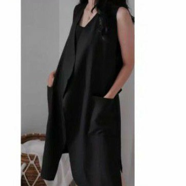 Maven Moses Outer in Black