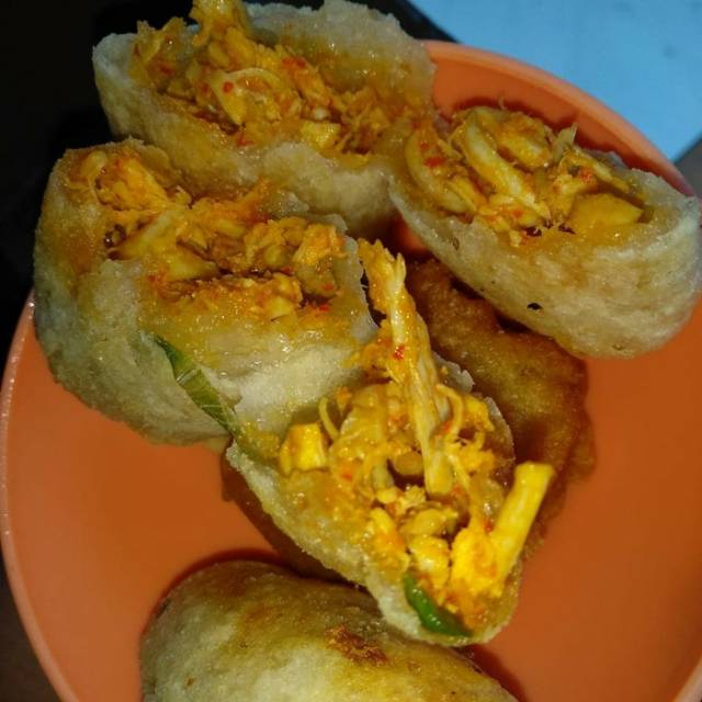 

Cireng isi ayam