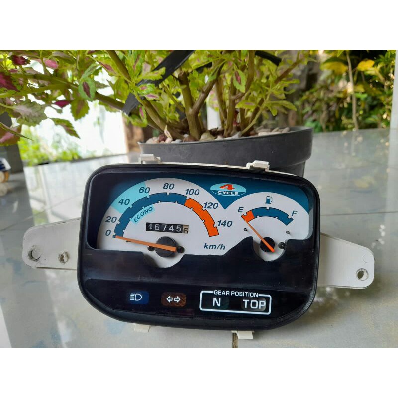 SPEEDOMETER VEGA R LAMA