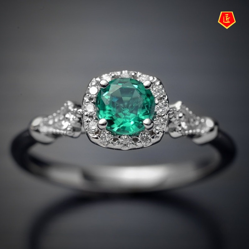 [Ready Stock]Inlaid Green Gemstone Ring Female Fashion Elegant Personality