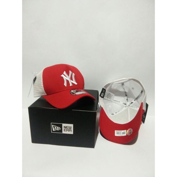 NY Putih / Bahan Merah / Trucker Putih / Topi Premium 9Forty A Frame