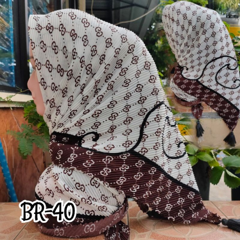 SEGIEMPAT PLISKET MOTIF JAMBUL BRANDED / JILBAB SEGIEMPAT PLISKET / SEGIEMPAT PLISKET / SEGIEMPAT VOAL / JILBAB JAMBUL-BR-40