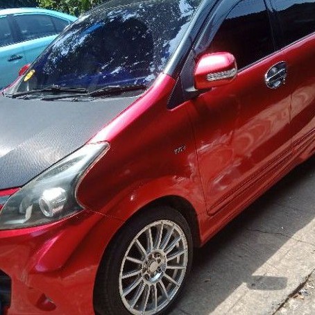 stiker/scotlet merah maroon/metalik 152cm