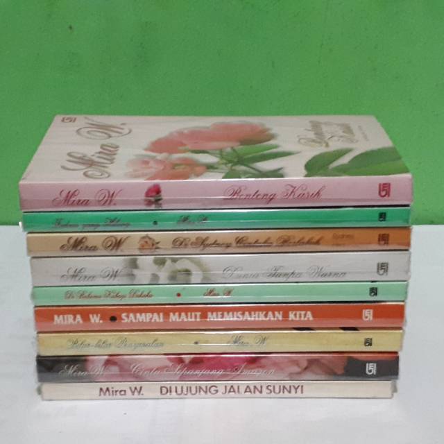 novel  Mira W  2 paket   pesanan