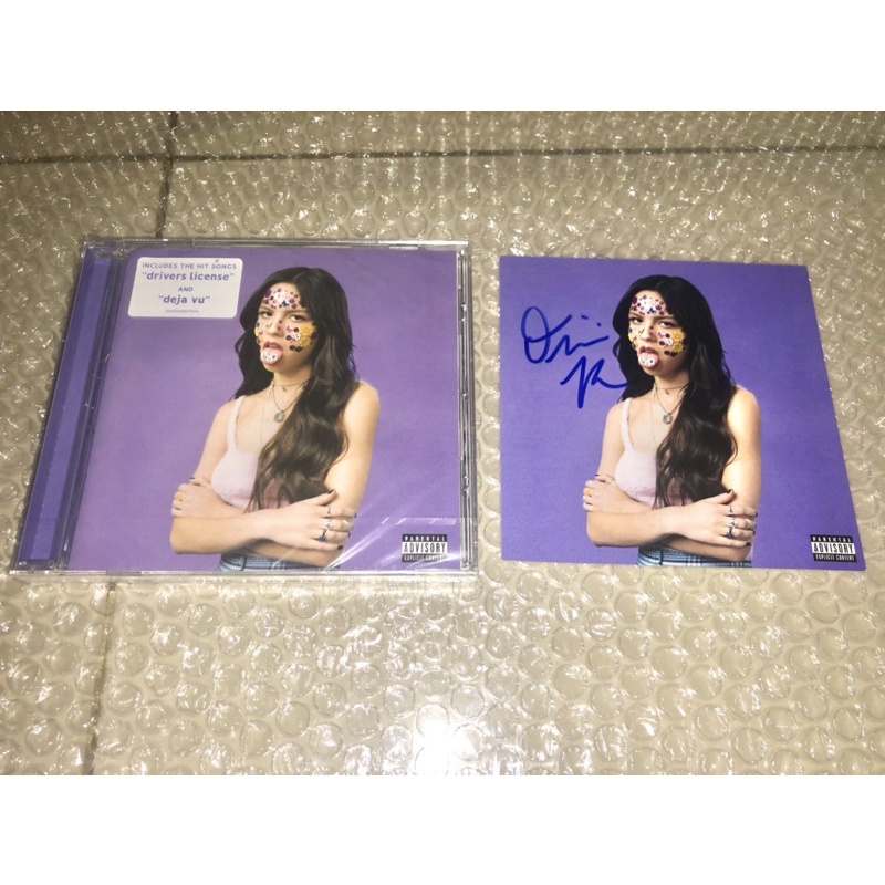 [READY] OLIVIA RODRIGO - SOUR SIGNED CD
