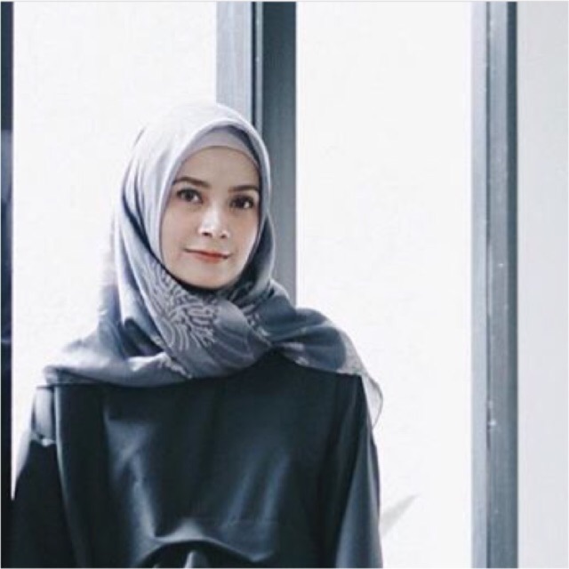 Kami idea Jemima scarf