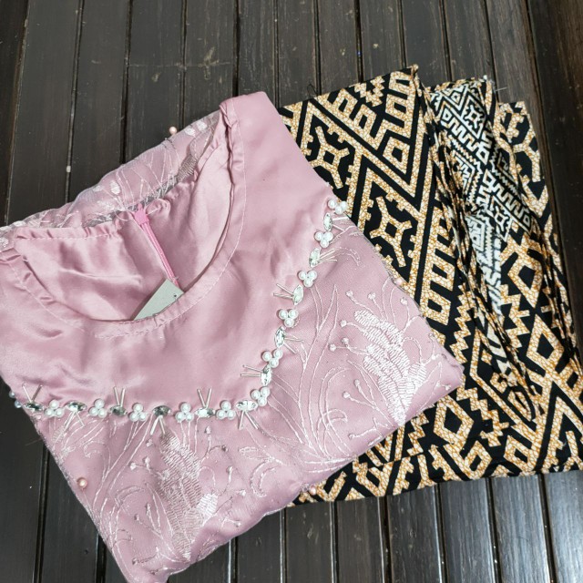 Maura Couple - Sania Ruffle Batik Couple Ori Ndoro Jowi Dnt Garansi Termurah Shopee - Couple Alina