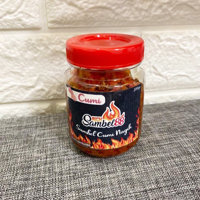 

sambal cumi asin pedas nampol paket 2 varian