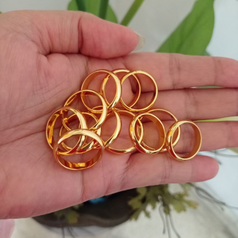 GabrielleJewelry - Cincin Belah Rotan kode Replika Emas Titanium Lapis Emas