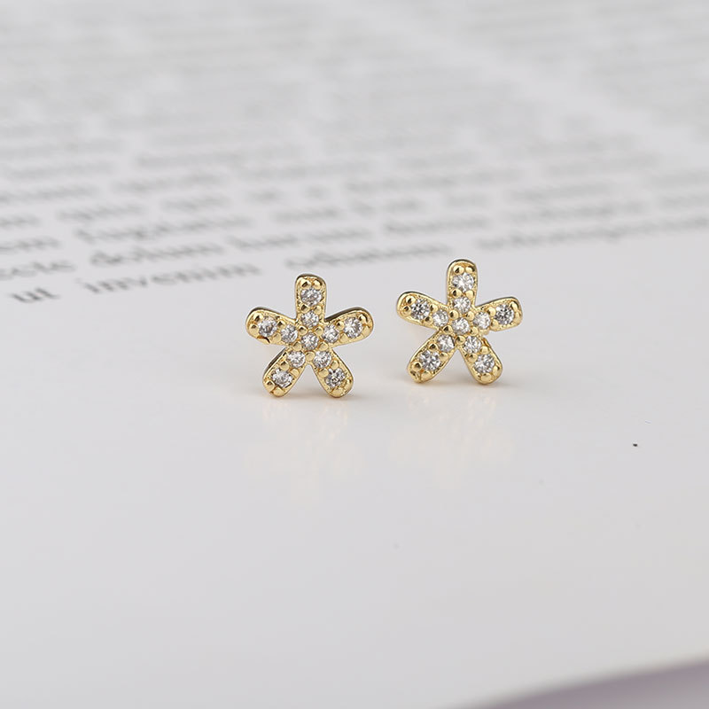 Korea Simple Zircon Five Petal Flower Earrings for Women Jewelry Hypoallergenic Stud Earring