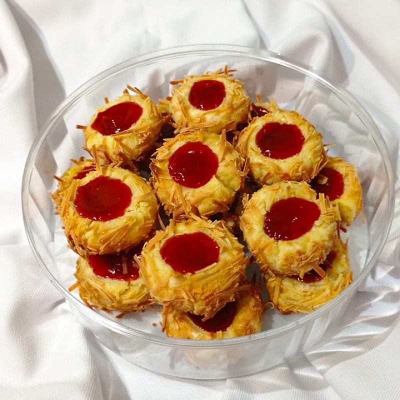 

Thumbprint Strawberry