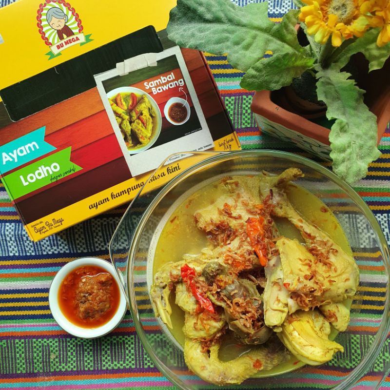 

Ayam Lodho Bu Mega