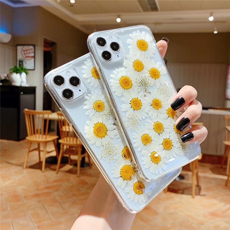 Full Daisy Dried Flower Case Iphone Oppo Vivo Xiaomi Samsung Huawei Realme  A16 A15 A12 A22 A52 A72 A32 Redmi Note 3 4 5 6 7 8 9 10 Pro A10 A20 A30 A30s A50 A50s A70 A80 A9 A5 2020 V20 V21 Y30 Y20 Y20s Y50 S1 V11 X30 X50 Y1s Y20s