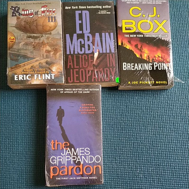 Novel import bahasa english Inggris segel ori