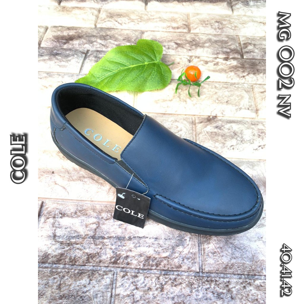 Promo Sepatu MG002NV